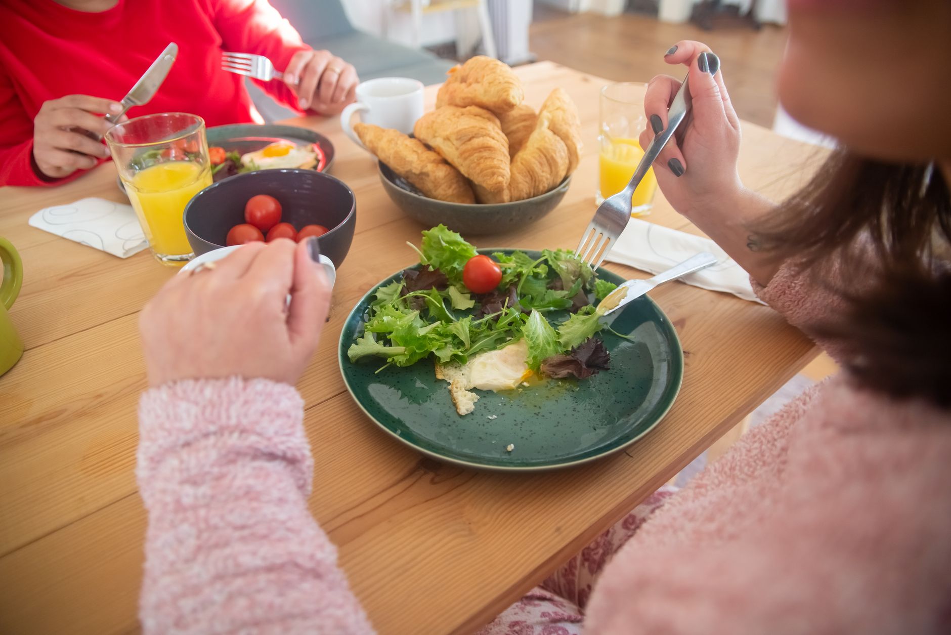 Morning Routines of Healthy People: What Science Says