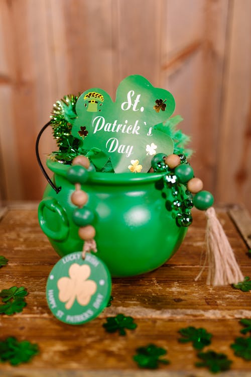 Free Shallow Focus Photo of St. Patrick's Day Props Stock Photo