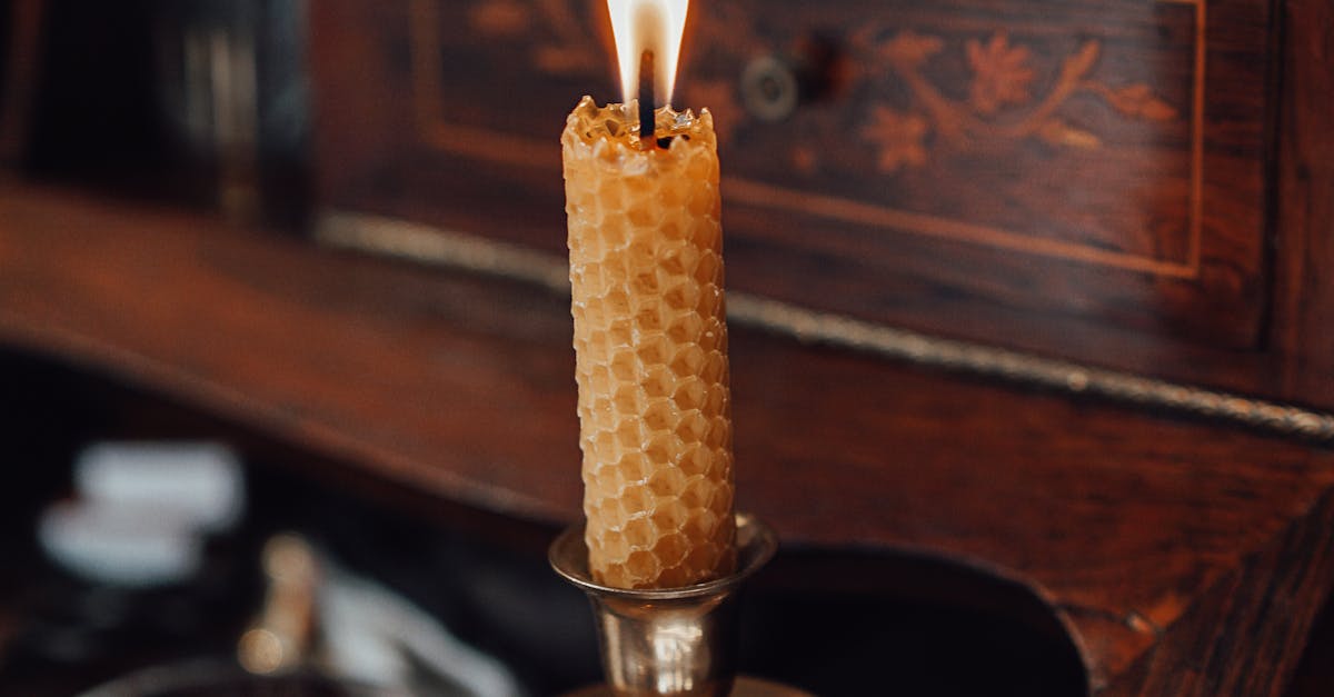 How to make wax melts from old candles