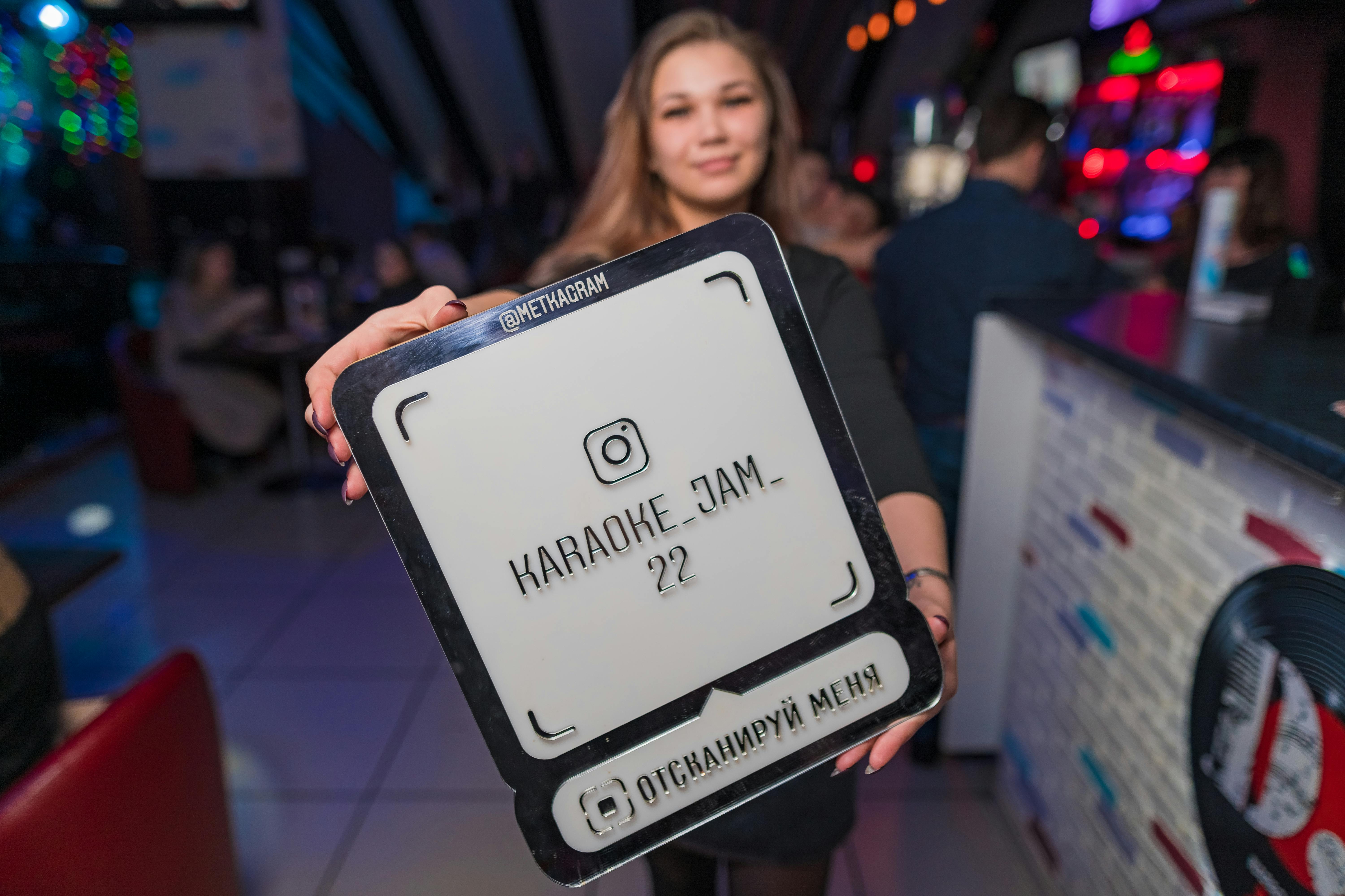 Deliciosa comida georgiana, incluyendo khachapuri y khinkali