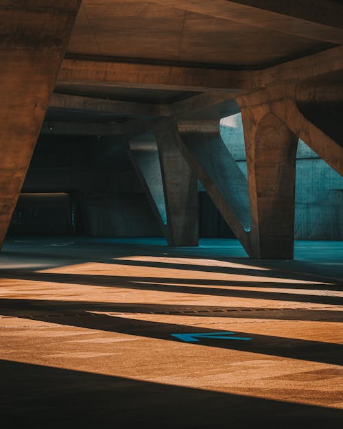 Foto stok gratis Arsitektur, bayangan, beton