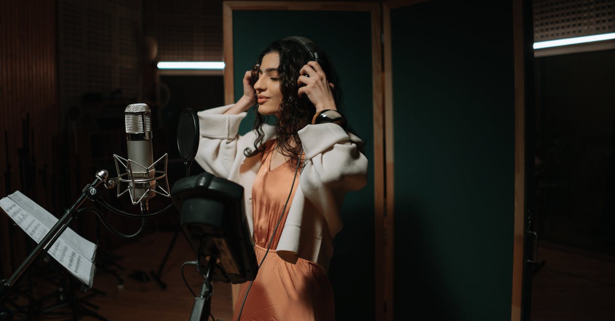 生活:你該知道的李炳輝賣唱背後故事!網紅質疑養生館名號的諷刺