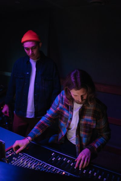 DJs & Sound