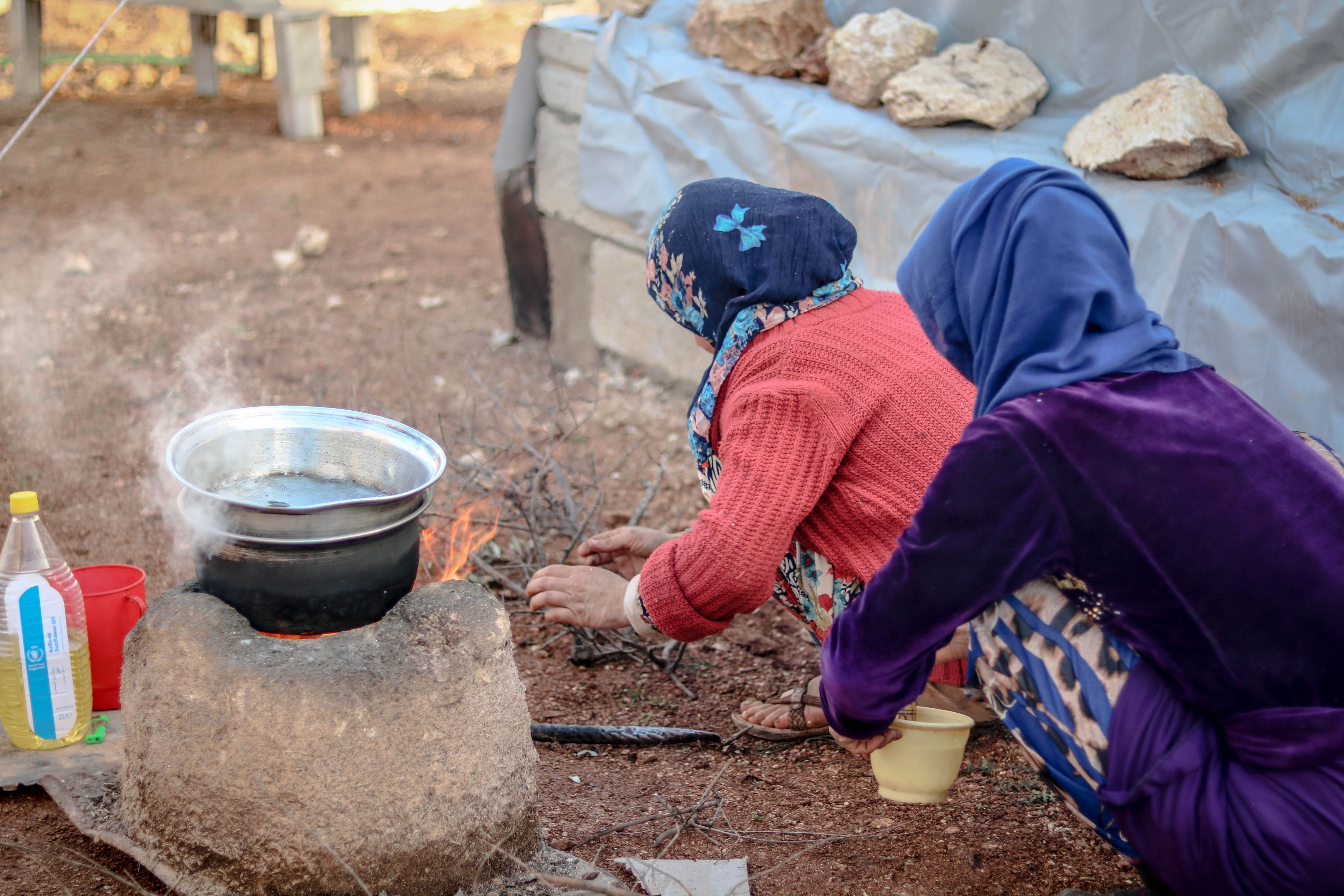 Life in the Boomtowns: A Melting Pot of Cultures