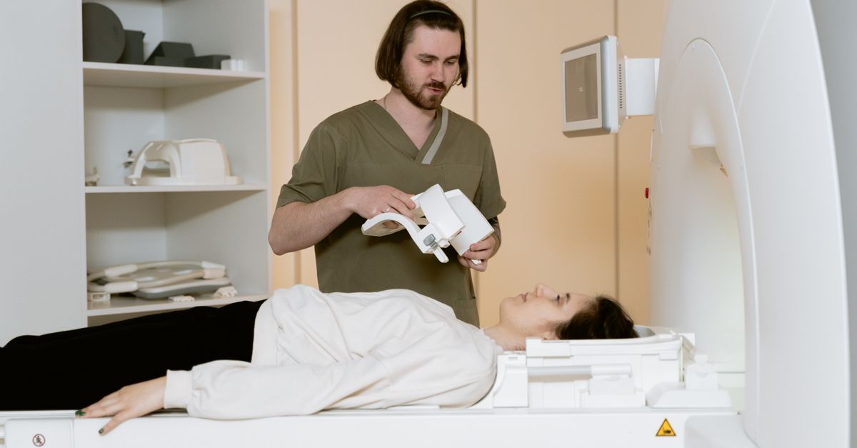 Top 10 neurologists in Pune