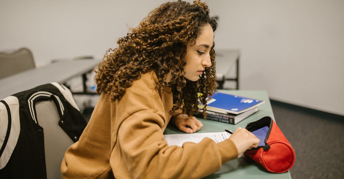 How to make a pencil case easy