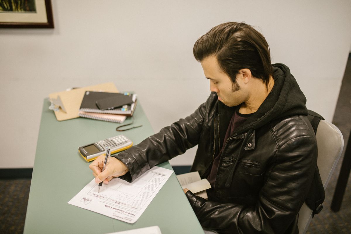 student moves in Whaplode — Student Moves in Whaplode — the working end of the job