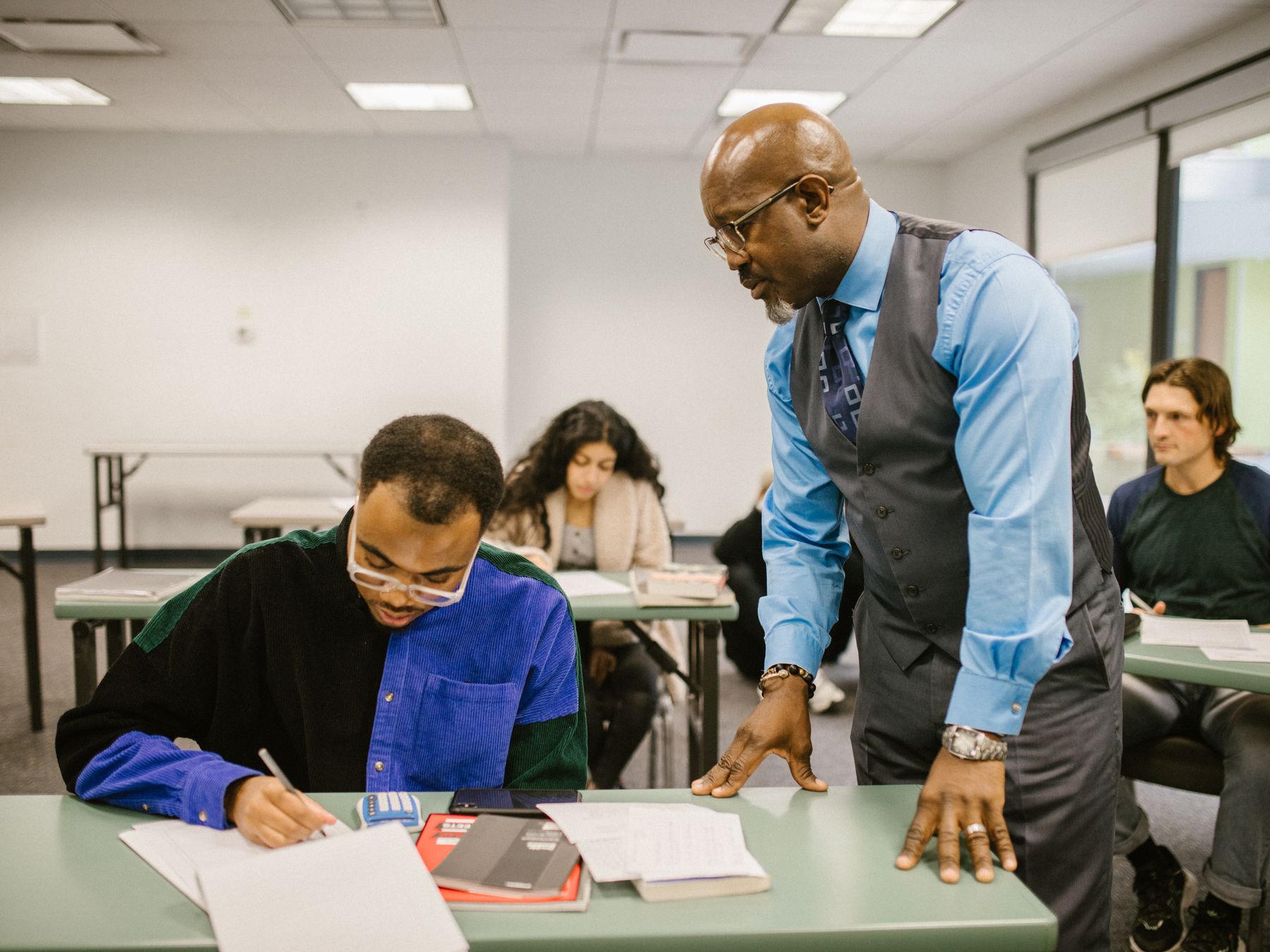 Fochabers — student move with boxes and a van