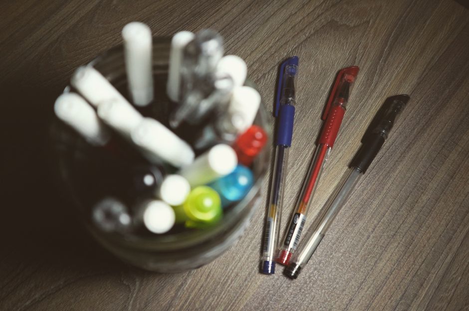 Why This Ballpoint Pen Set Saved My Taipei Commute (And My Sanity)
