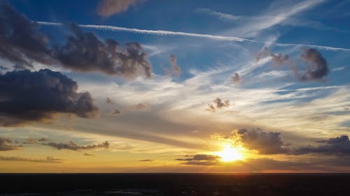 Безкоштовне стокове фото на тему «skyscape, атмосфера, Захід сонця» стокове фото