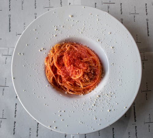 Free Spaghetti on White Ceramic Plate Stock Photo