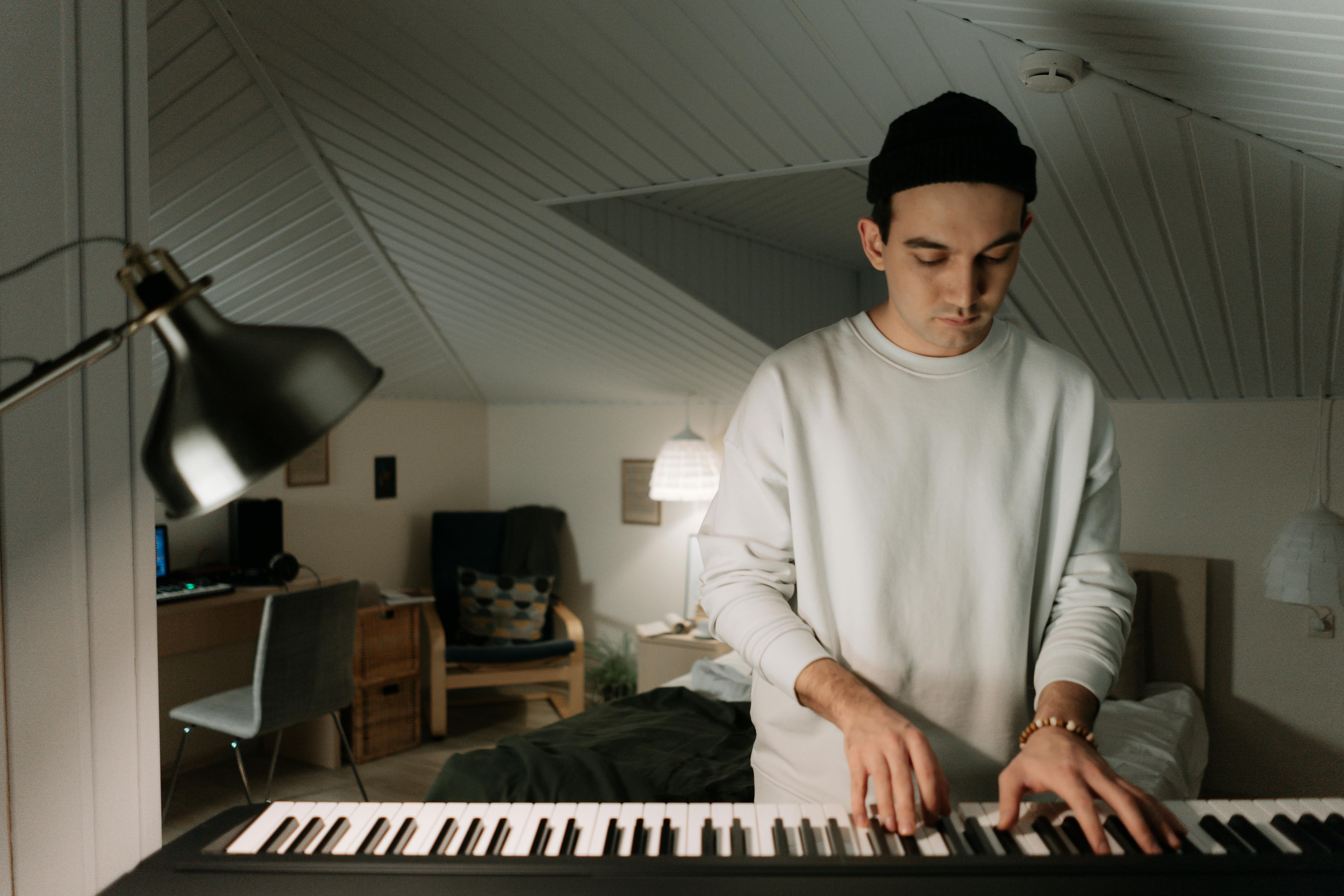 YouTube Music tips and features reshape music discovery in 2026 — Photo by cottonbro studio on Pexels
