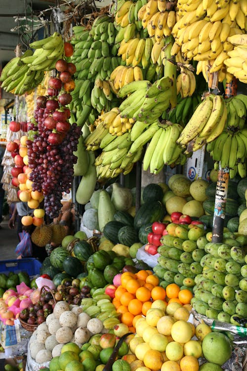 Gratis lagerfoto af ananas, banan, butik