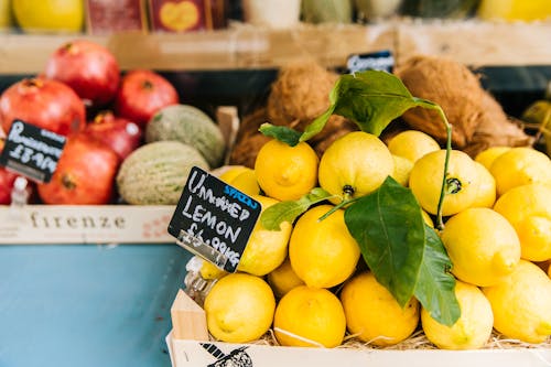 Free Lemon Fruit Stall Stock Photo