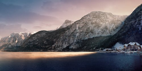 Montagna Rivestita In Bianco E Nero