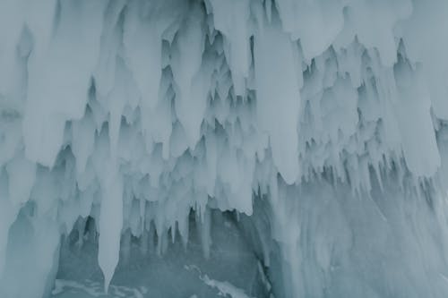 Free Close-Up Shot of Frozen Icicles Stock Photo