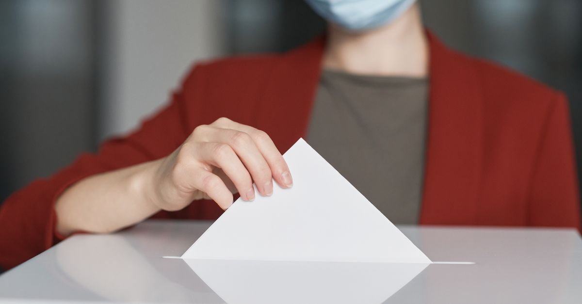 Brazil Runoff: UOL Launches Live Vote Tracker as Abroad Ballot Incident Draws Coverage