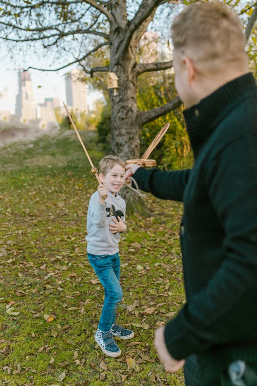 Foto d'estoc gratuïta de espases, família, fill