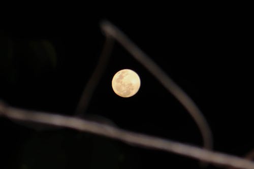 Бесплатное стоковое фото с луна ночью, лунная фотография, лунный свет