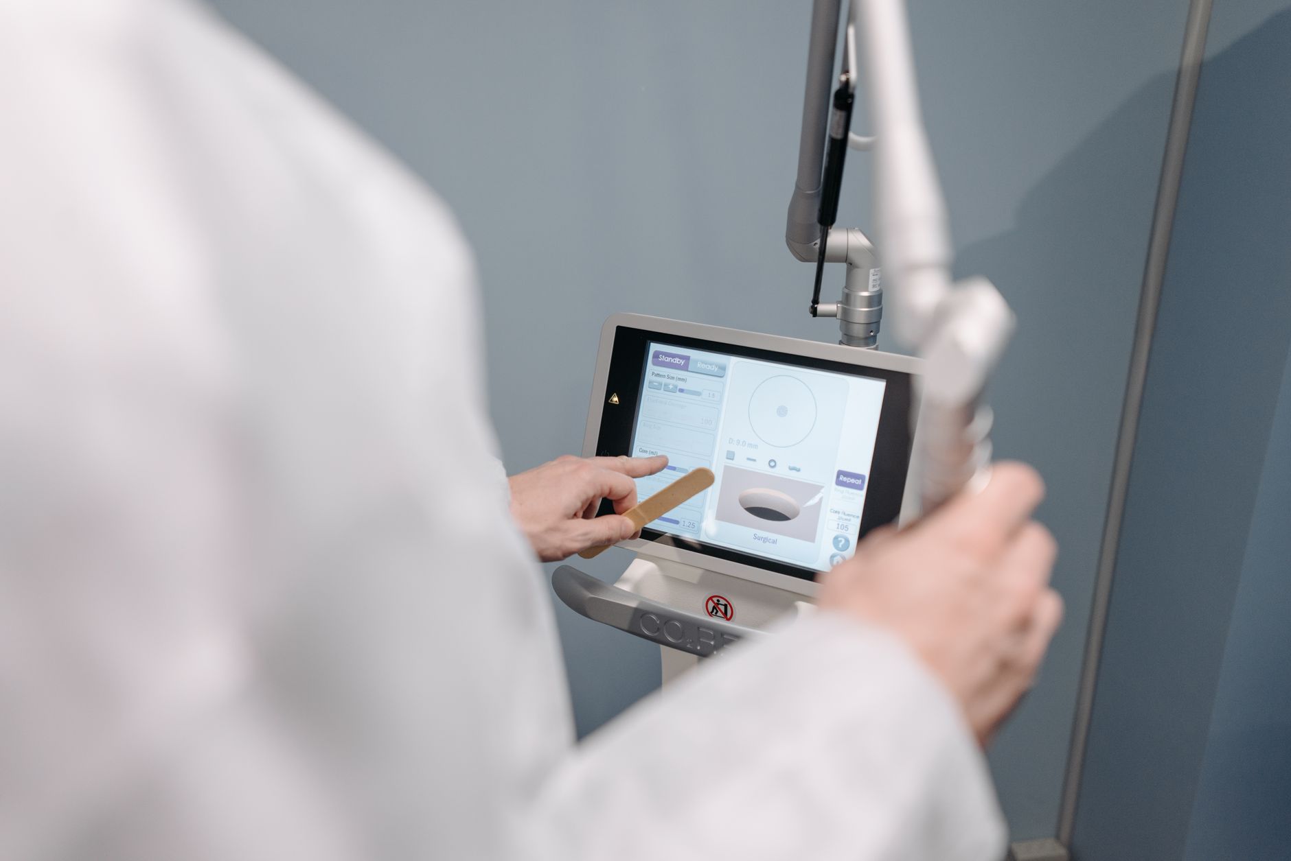 Intimate laser: find out why women are turning to the procedure