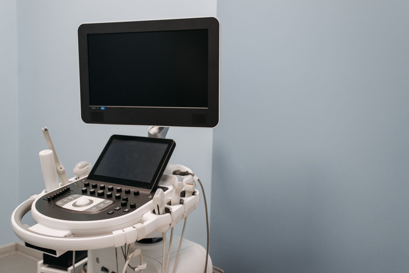 Advanced diagnostic ultrasound equipment