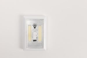 Schneider AvatarOn Rotary Dimmer 250W - Wine Gold