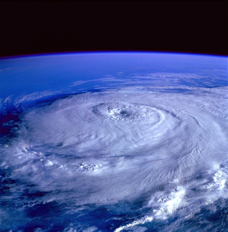 Imagen Del Ojo De La Tormenta Desde El Espacio Exterior