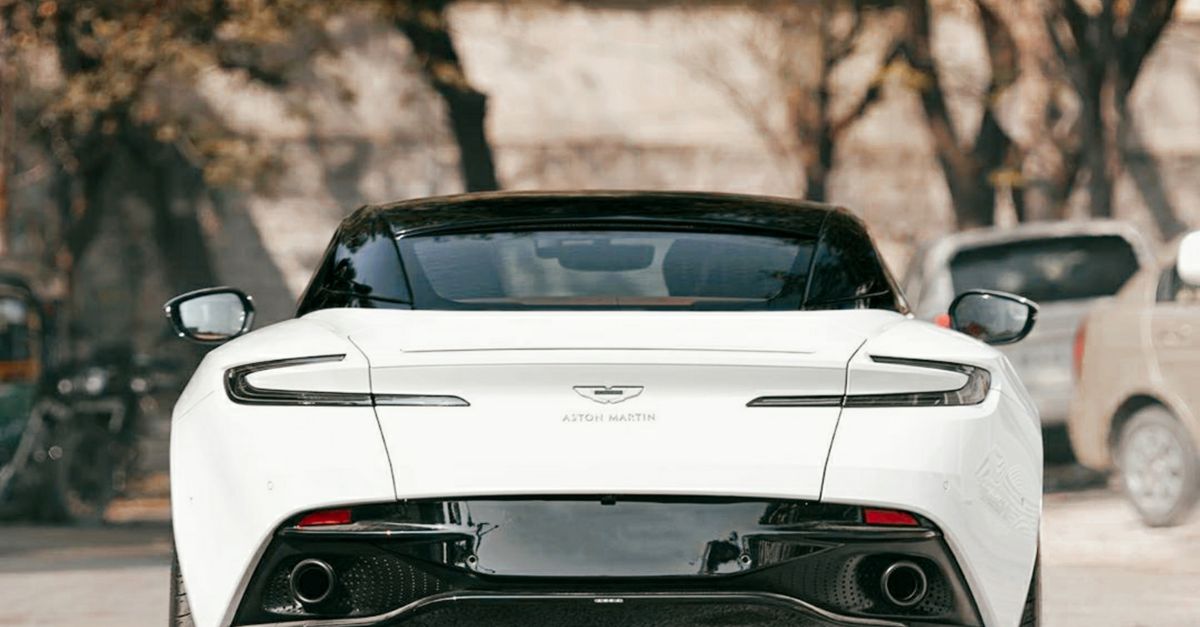 Fotos De Estudio Profesionales De Automóviles