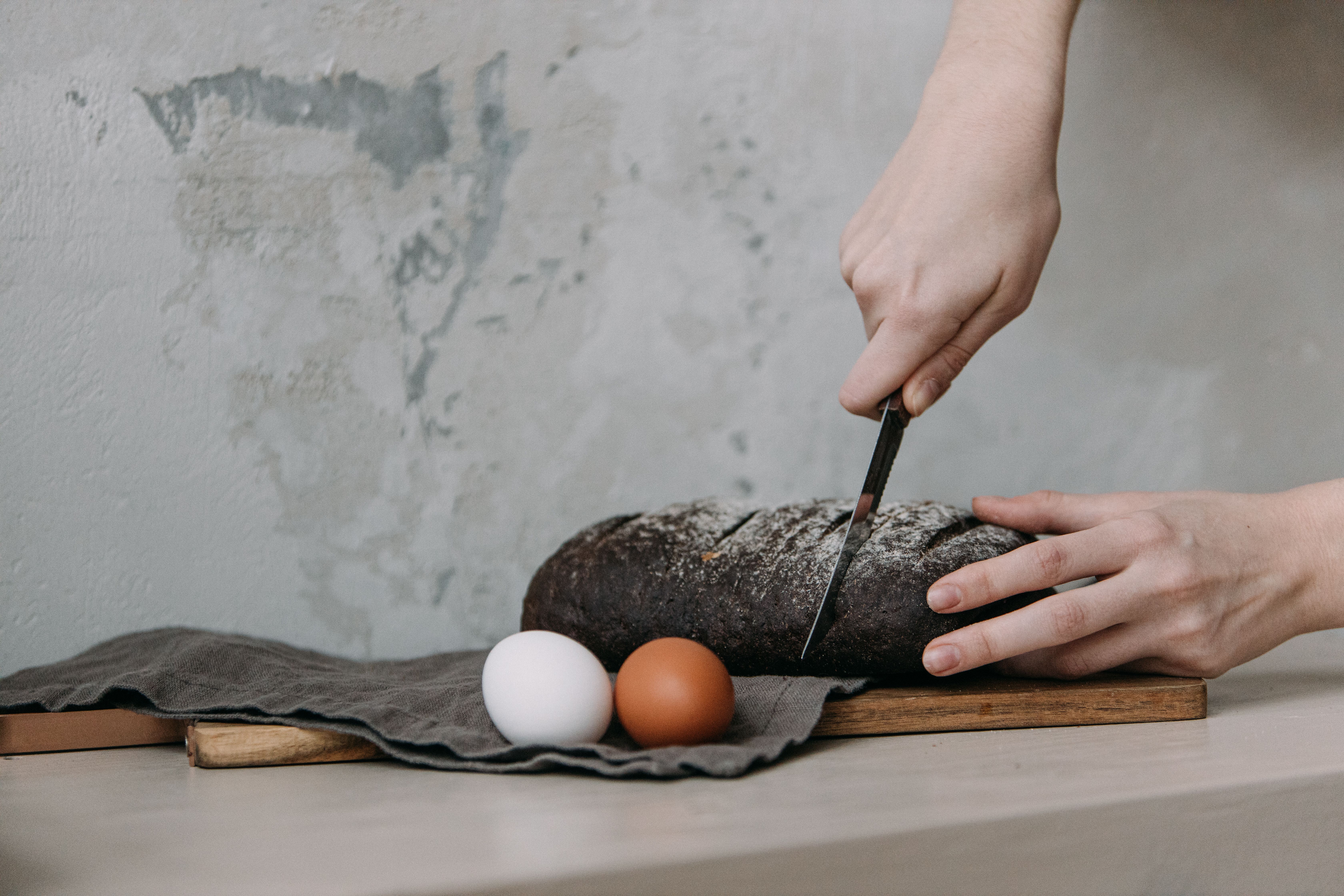 Best Japanese Bread Knife for Home Bakers 2026 – My Top 3 Picks