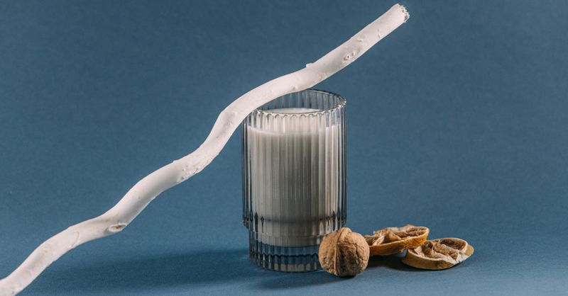 Pourquoi le lait déborde-t-il quand on le fait chauffer ?
