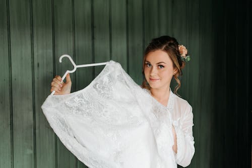 Gratis Foto stok gratis fotografi pernikahan, gantungan, gaun pengantin Foto Stok