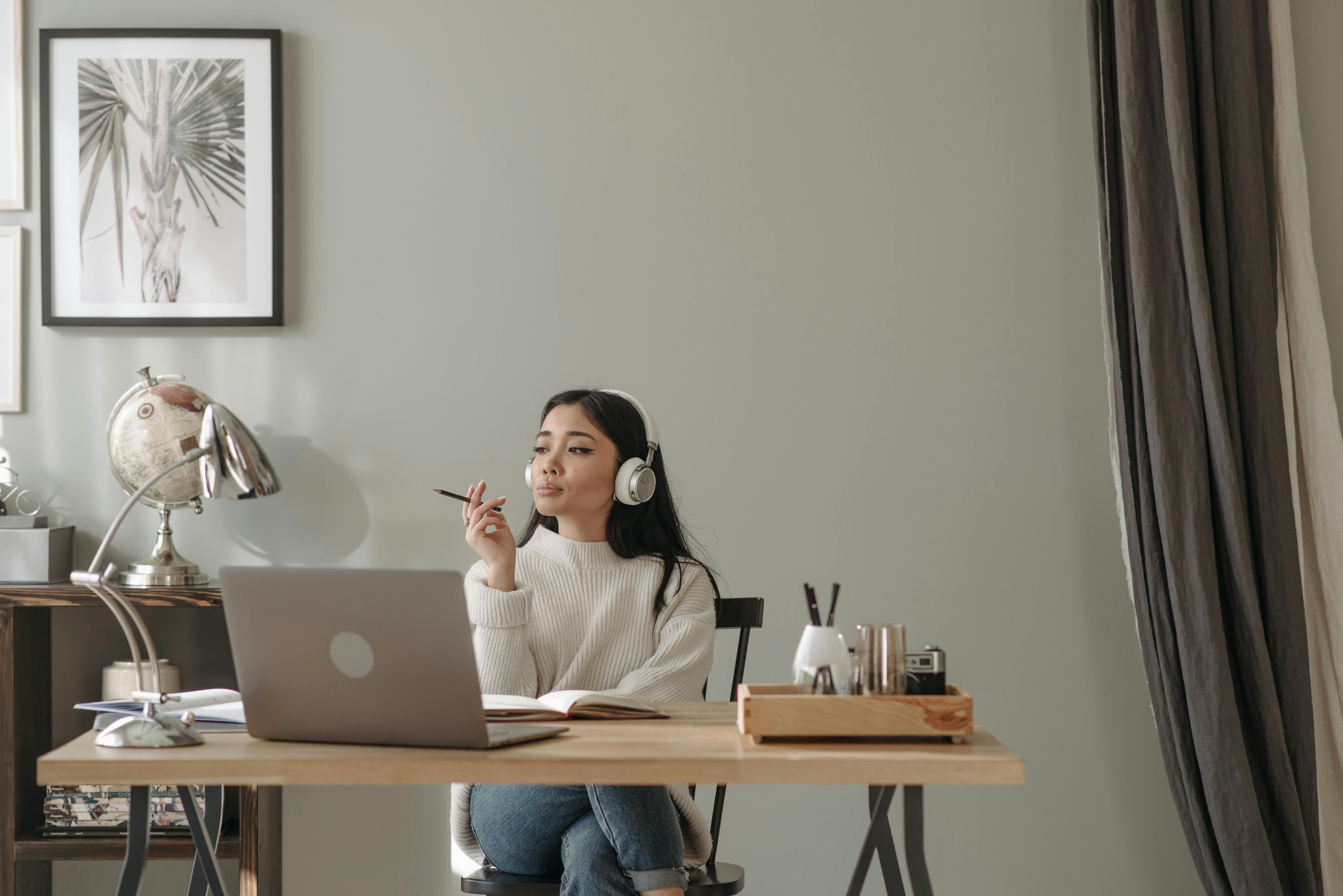 study at home productivity study work from home productivity — Photo by Pavel Danilyuk on Pexels