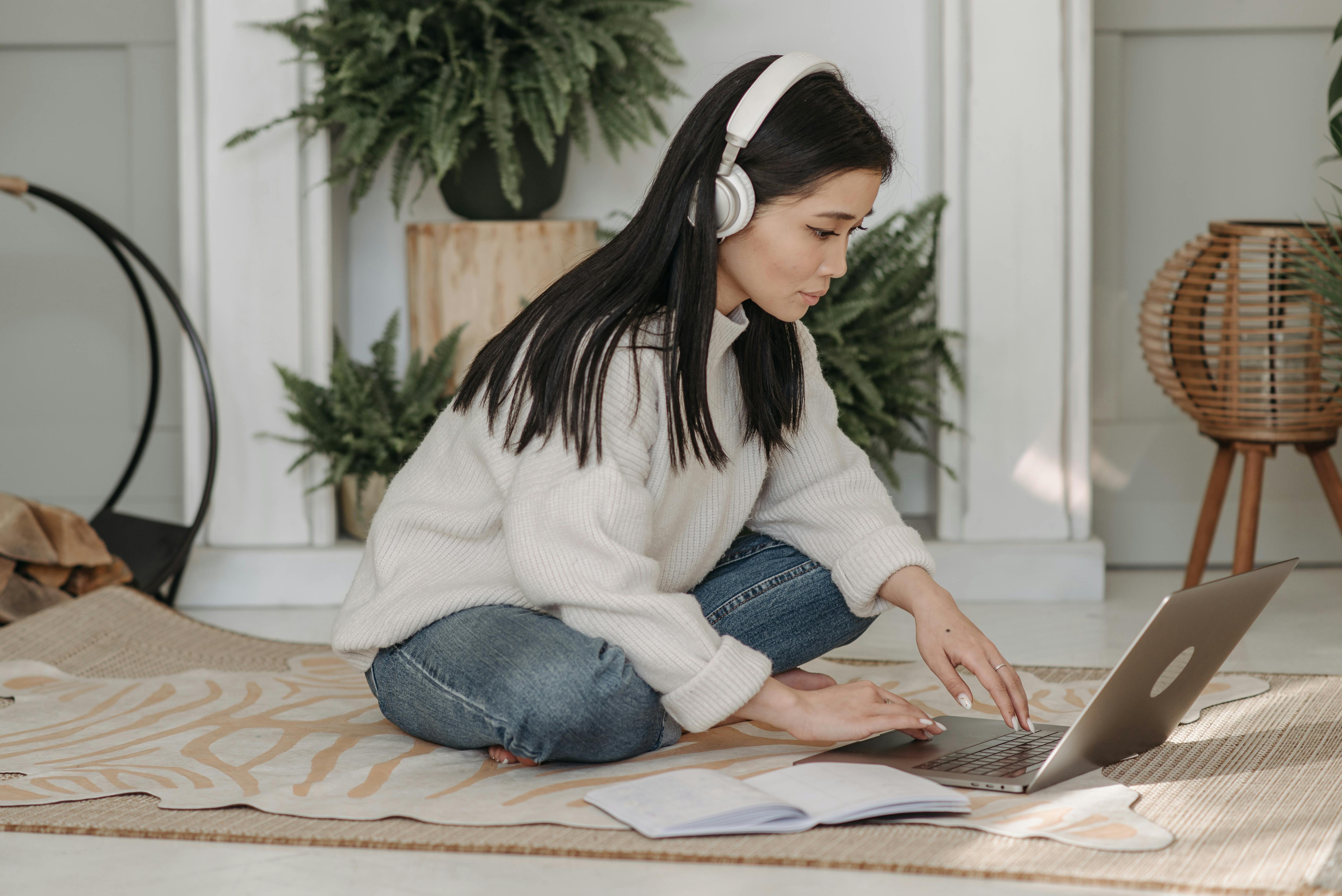 Remote Work Skills Every At-Home Employee Needs — Photo by Pavel Danilyuk on Pexels