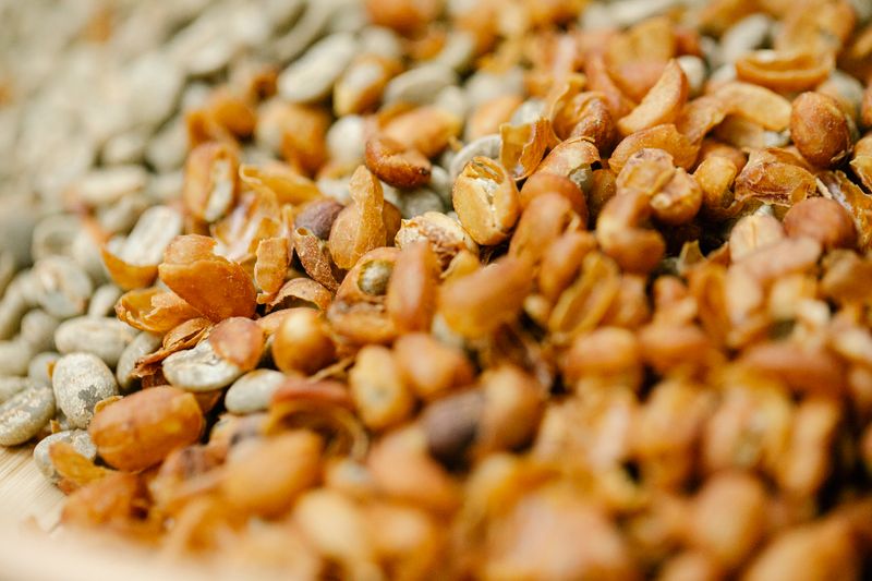 Dried Robusta green coffee beans, Lampung