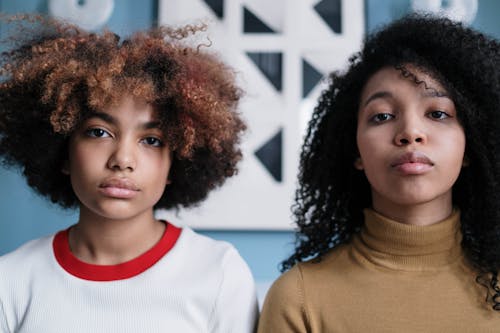 Ücretsiz afrikalı amerikalı kızlar, afro saç, aile içeren Ücretsiz stok fotoğraf Stok Fotoğraflar