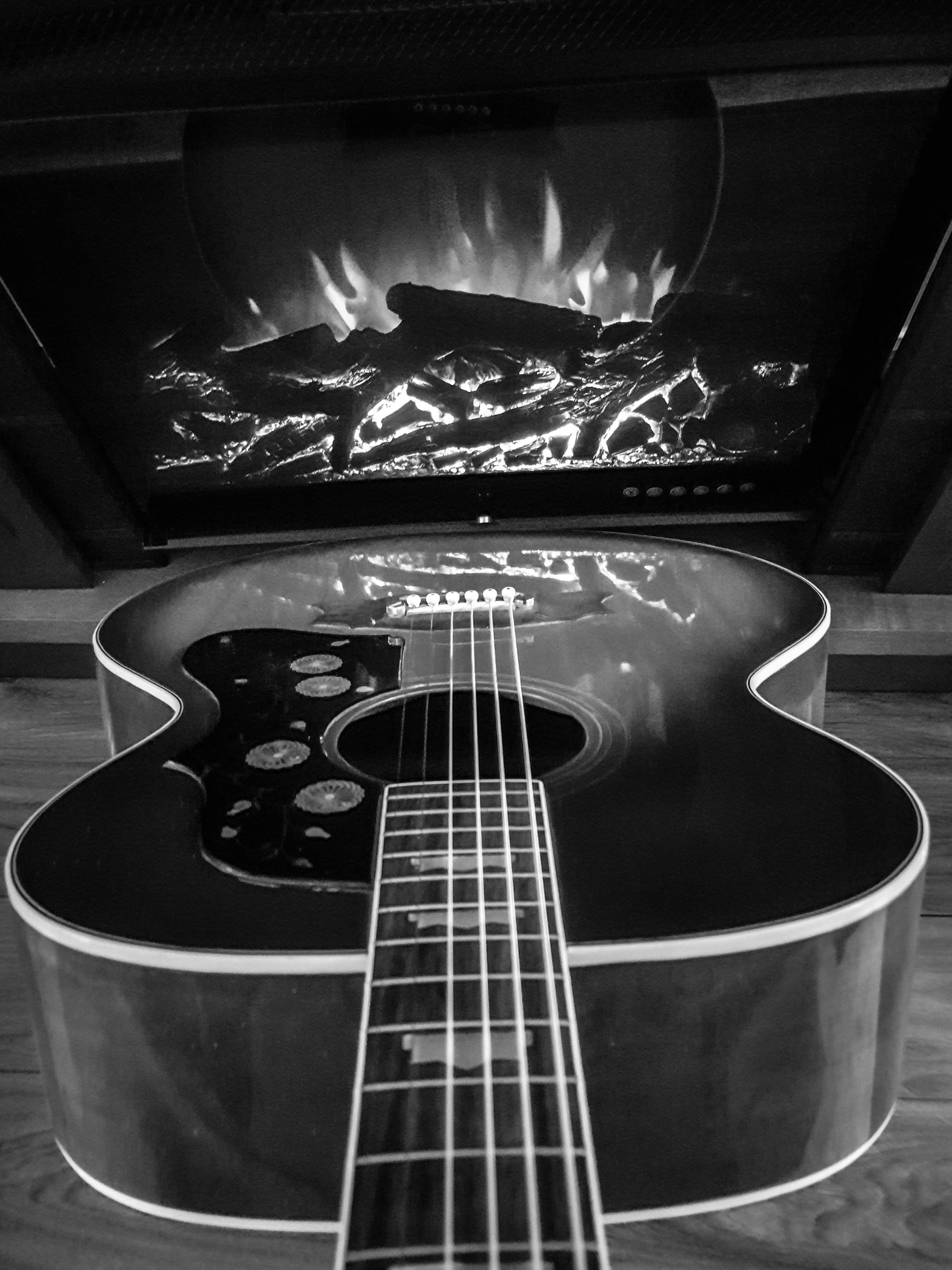 16 Gambar Gitar  Hitam  Putih  Cari Gambar Keren HD