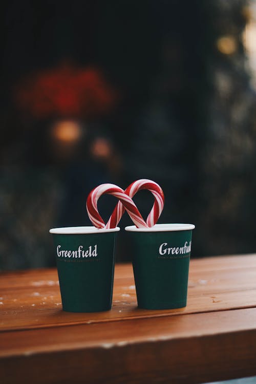 Free Green Greenfield Couple Cups Stock Photo