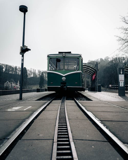 Darmowe zdjęcie z galerii z kolej, pociąg, pojazd szynowy