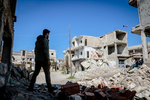 Afghanistan Quake Leaves 800 Dead, Villages Destroyed