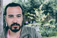 Fotografia De Close Up De Homem Barbudo