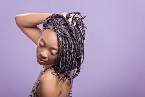 Безкоштовне стокове фото на тему «афро-американська жінка, волосина, впритул»