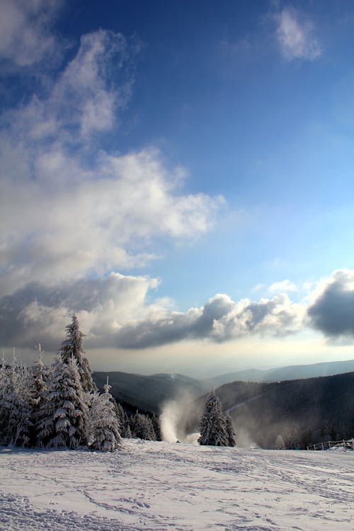 雪山の風景写真