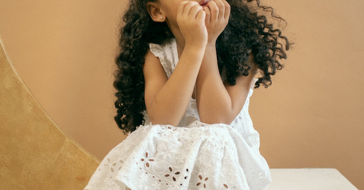 How to draw a girl easy step by step