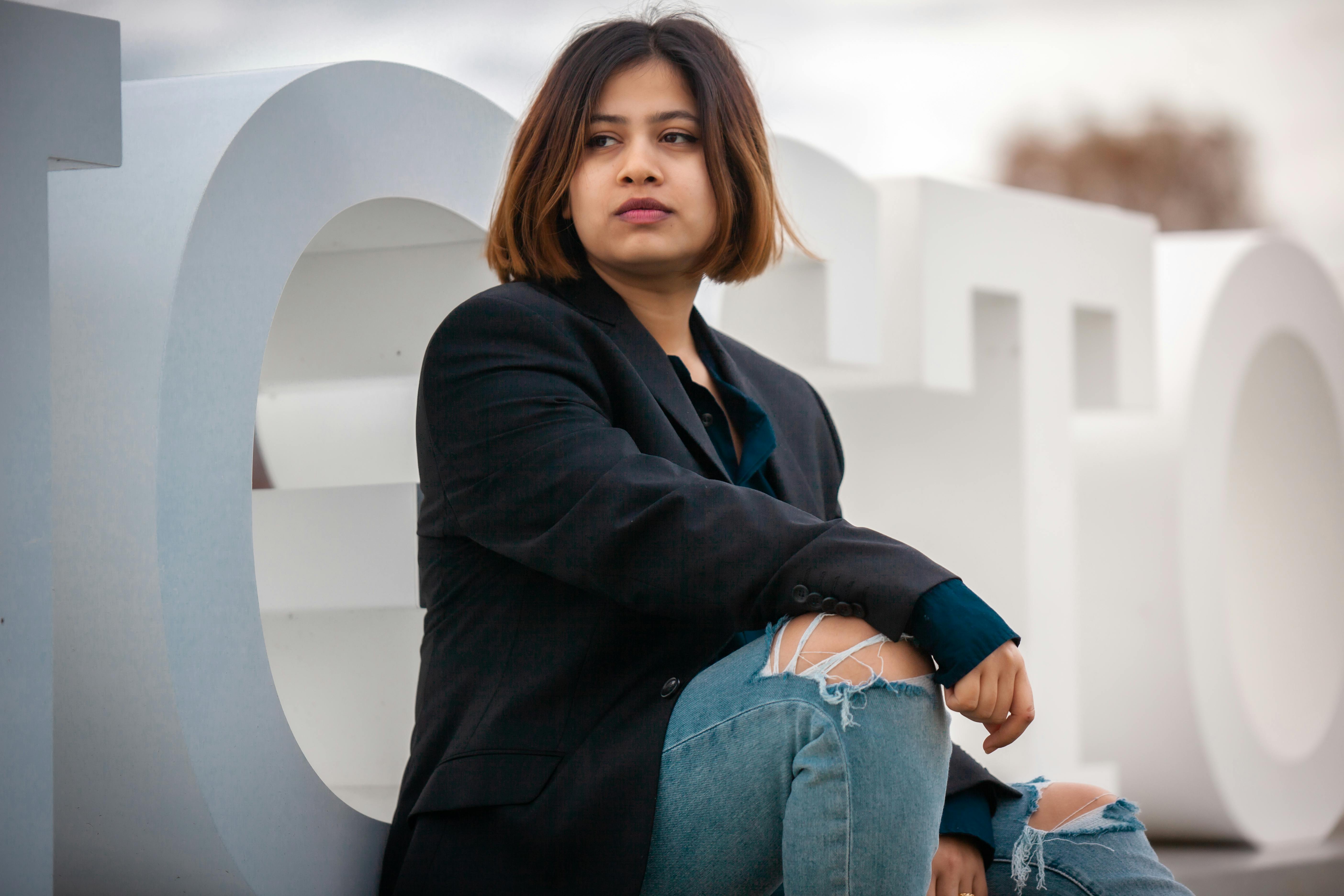 Are Ripped Jeans Still in Style 2022? Essential Style Boutique