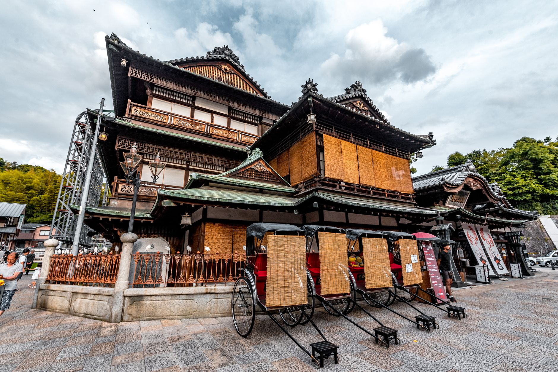 Okuhida Onsen-gō — Market, Okuhida Onsen-gō
