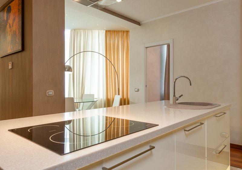 Modern kitchen with a full set of major appliances