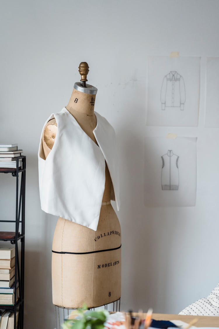 Mannequin With Cloth Near Sketches