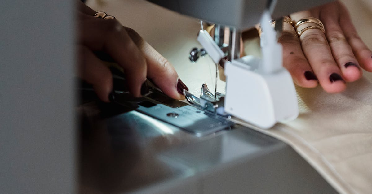 How to hand sew buttonhole