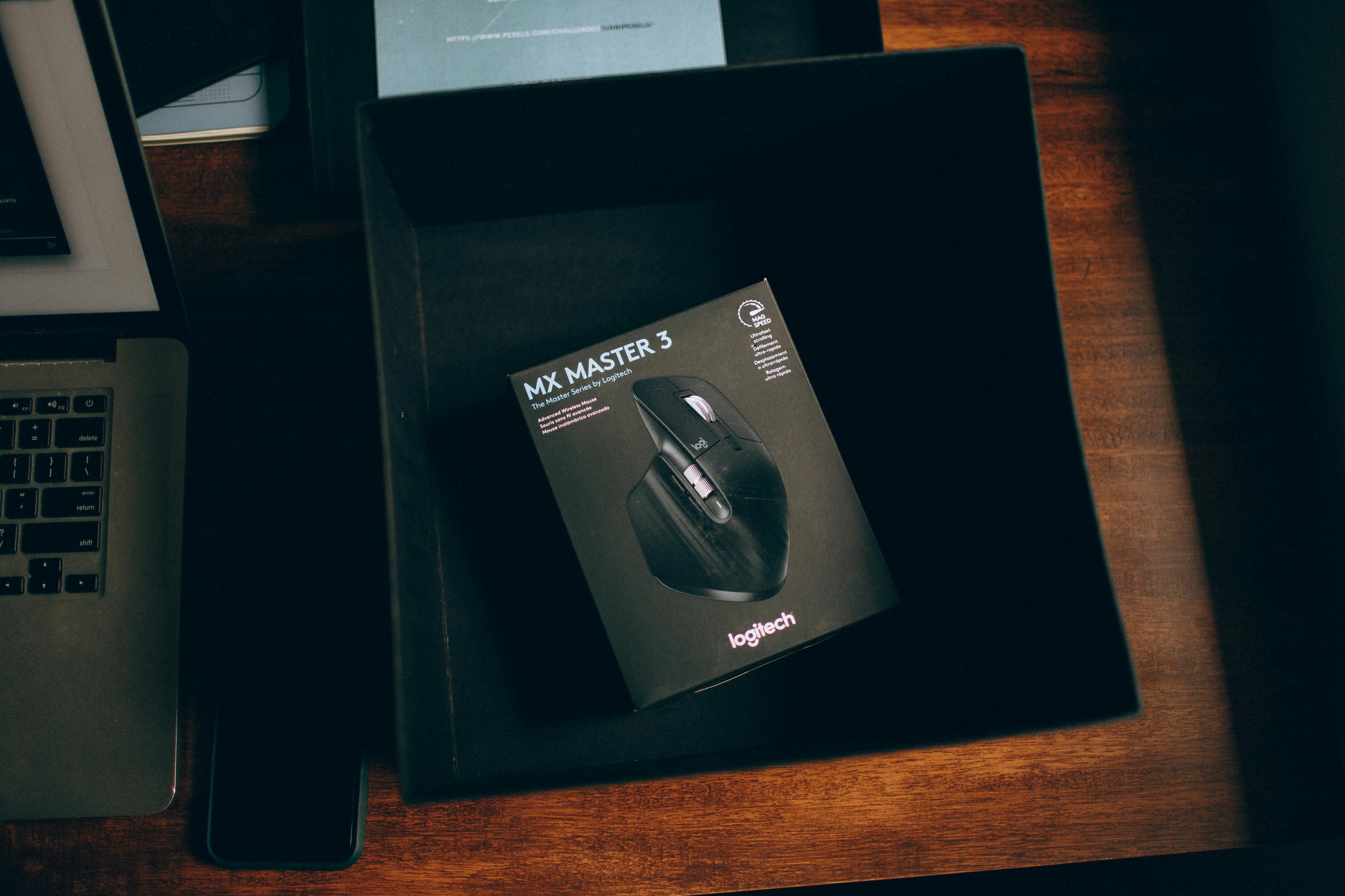 a picture of a mouse pad