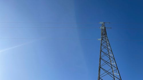 Foto d'estoc gratuïta de antena elèctrica, cel, cel blau